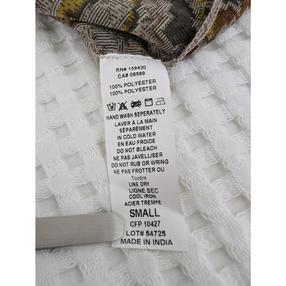 NEW Elan ruffled tapestry print button down shirt sz small - Picture 7 of 10